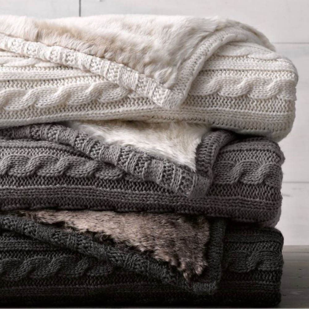 Restoration Hardware Baby & Child Luxe Fur Stroller Blanket - Arctic Fox